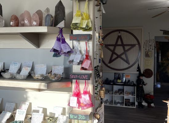 delaware/lewes/shop/mandie-s-magical-marketplace
