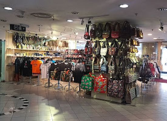 malaysia/sarawak/shop/riverside-shopping-complex