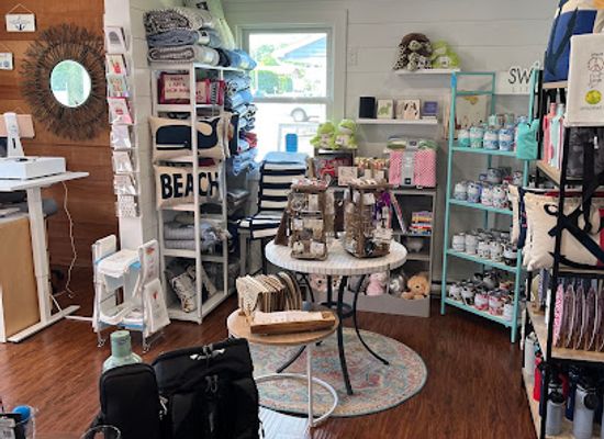 rhode-island/narragansett/shop/sunstruck-gift-boutique