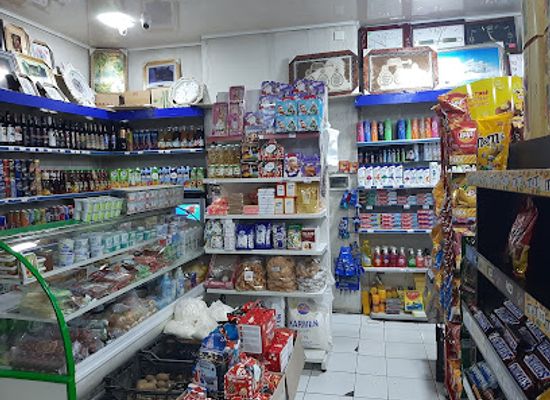 azerbaijan/sheki/shop/mf-market