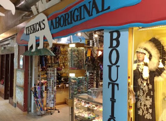 canada/winnipeg/the-forks/shop/teekca-s-aboriginal-boutique