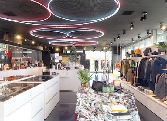 france/montpellier/port-marianne/shop/le-609