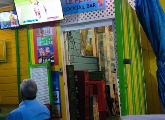 barbados/st-lawrence-gap/shop/salvina-mini-mart
