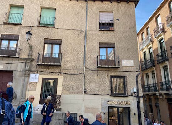 spain/segovia/shop/q-regalo