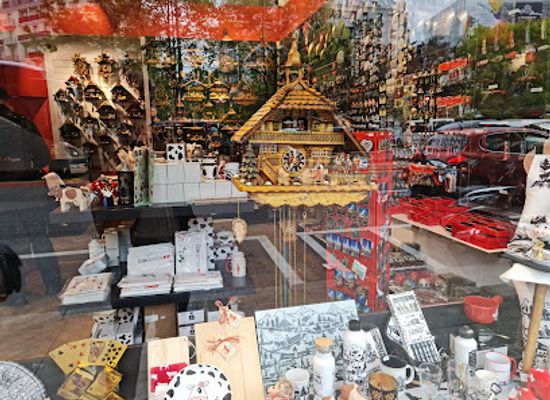 switzerland/western-switzerland/shop/alptitude-original-swiss-souvenirs
