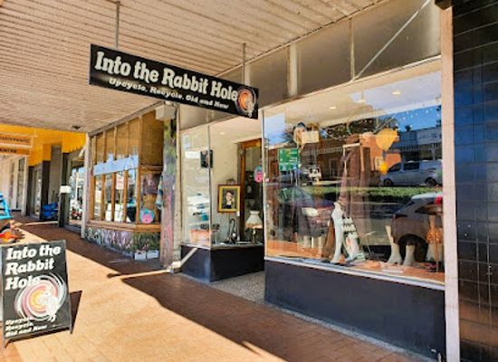 australia/gippsland/shop/into-the-rabbit-hole