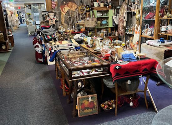 colorado/pikes-peak-region/shop/american-classics-marketplace