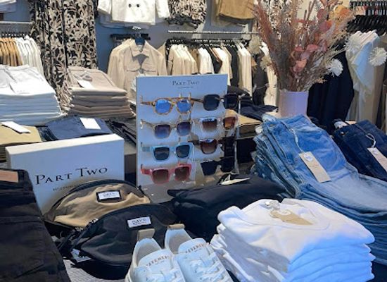 iceland/selfoss/shop/galleri-ozone