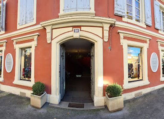 france/languedoc/shop/maison-fabre-millau