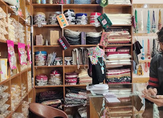 pakistan/karimabad/shop/hunza-hand-skills