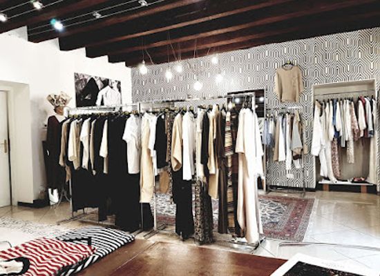 italy/verona/veronetta/shop/allez-les-moeufs-boutique