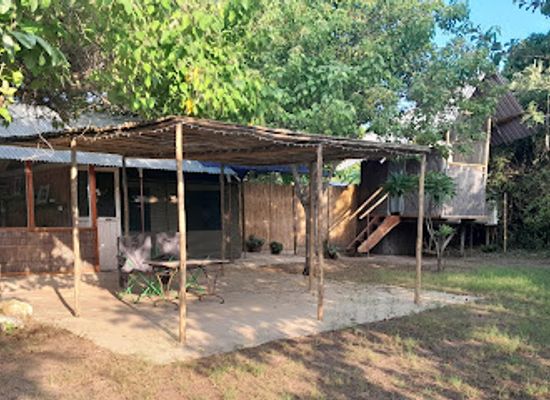 botswana/north-west-district/shop/the-original-farmhouse