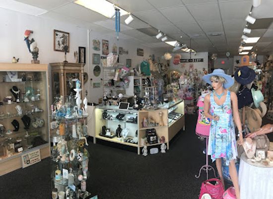 florida/cape-coral/shop/carried-away-gift-shop