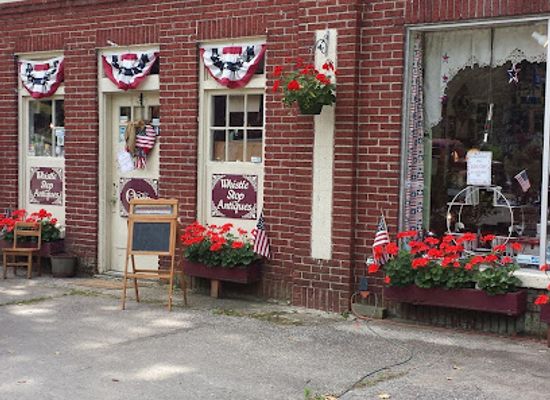 kentucky/cumberland-gap-national-historical-park/shop/whistle-stop-antiques