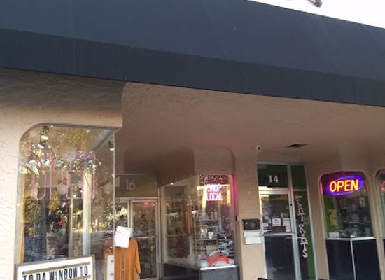florida/ocala/shop/marley-mae-market-paperie