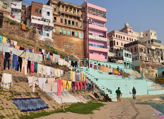 india/eastern-ghats/shop/mehrotra-silk-factory