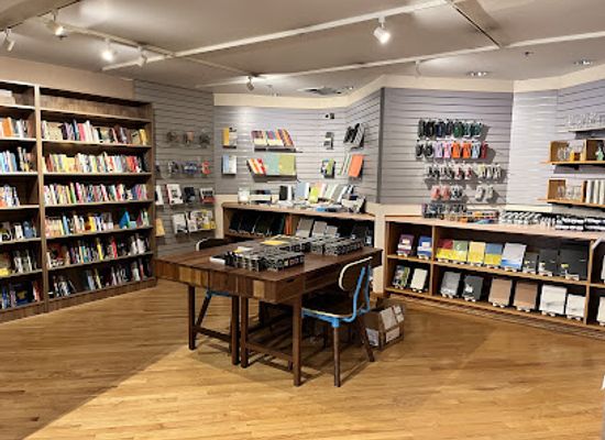 pennsylvania/bald-eagle-state-park/shop/the-squirrel-acorn-bookshop