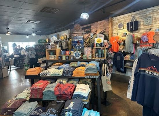 florida/mount-dora/shop/walk-in-the-woods-the-outpost