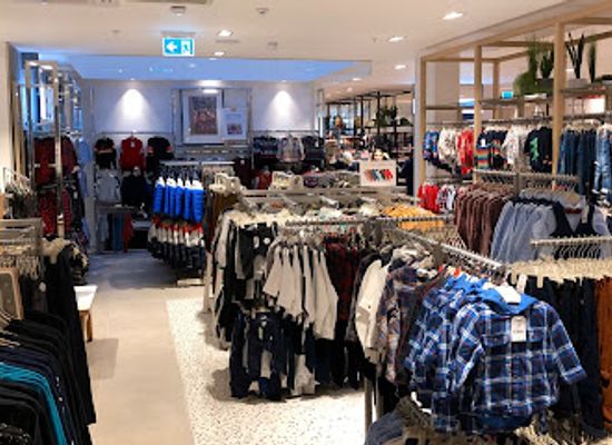 united-kingdom/stirlingshire/shop/next