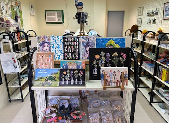 philippines/cebu-city/shop/journeys-cebu-art-books-curious-things