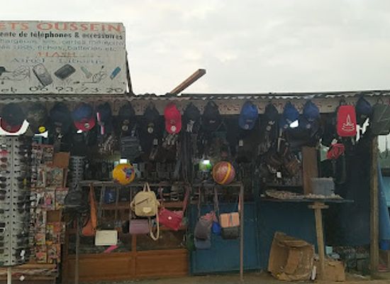 gabon/crystal-mountains-national-park/shop/ets-oussein