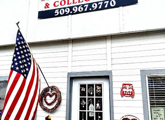 washington/richland/shop/vicki-s-antiques-collectibles