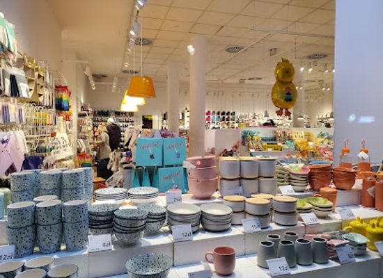 poland/warsaw/shop/flying-tiger-copenhagen