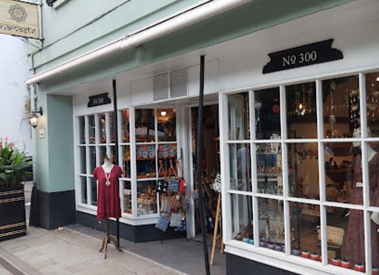 gibraltar/main-street/shop/namaste