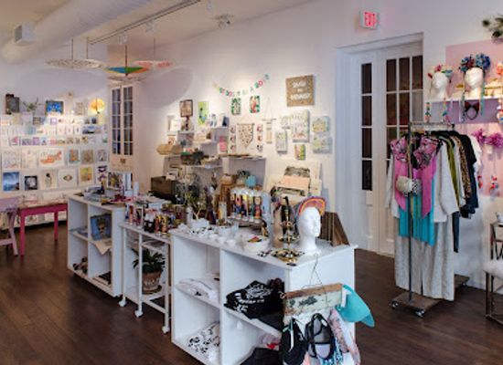 louisiana/new-orleans/shop/glitter-box-n-o