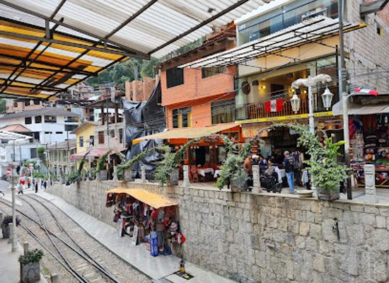 peru/machu-picchu/shop/mercado-aguas-calientes