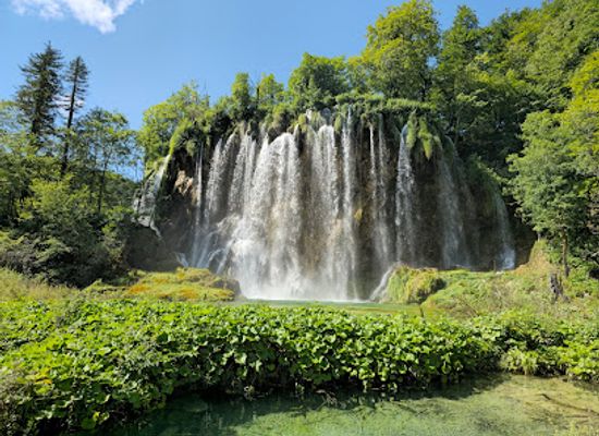 croatia/plitvice-lakes-national-park/shop/veliki-prstavac
