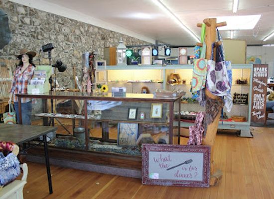 oregon/harney-basin/shop/spark-collaborative-studios