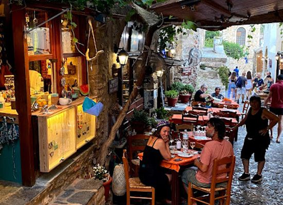 greece/monemvasia/shop/karavaki