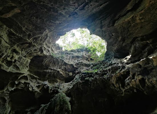 mexico/huasteca/shop/mantetzulel-caves