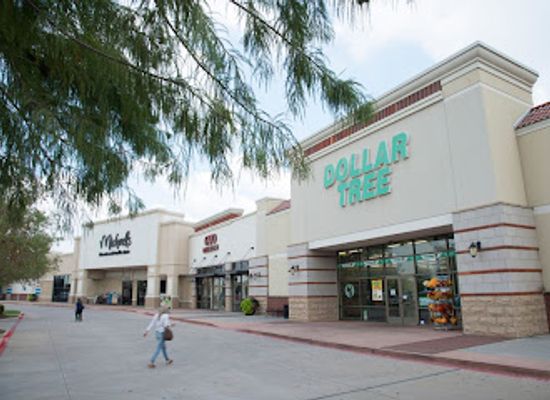 texas/fort-worth/cultural-district/shop/montgomery-plaza