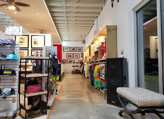 oklahoma/norman/shop/friendly-market-dispensary-kratom-shop-on-porter