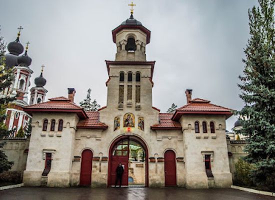 moldova/cave-monastery-in-old-orhei/shop/curchi-monastery