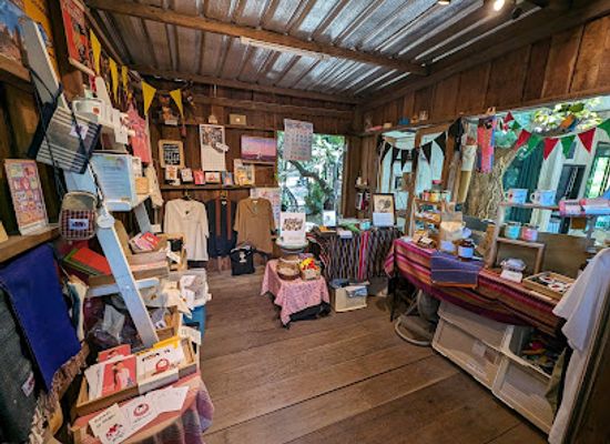 thailand/chiang-mai/wat-ket/shop/golden-land-solidarity-collective