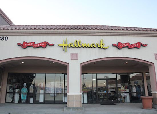 california/santa-clarita/shop/debbie-s-hallmark-shop