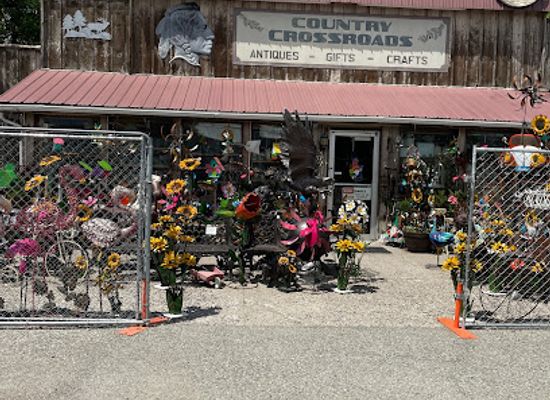 montana/the-crazy-mountains/shop/country-crossroads-antiques