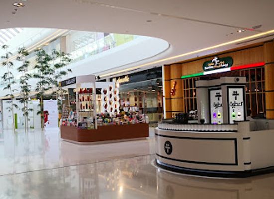 oman/rub-al-khali-desert/shop/al-araimi-boulevard