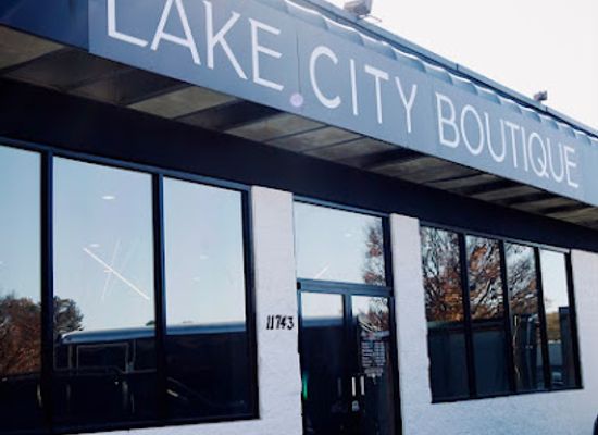 alabama/lake-guntersville/shop/lake-city-boutique