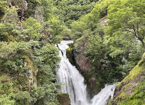 kosovo/white-drin-waterfall/shop/white-drin-waterfall