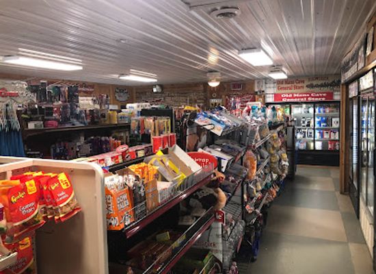 ohio/hocking-hills/shop/old-man-s-cave-general-store