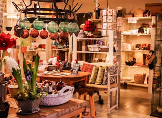 sweden/uppland/shop/sadelmakarlangan