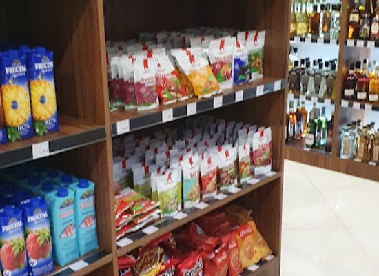 montenegro/herceg-novi/shop/wine-spirits-shop