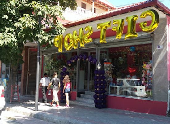 albania/toskeria/shop/gift-shop