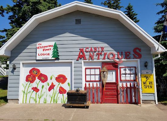 minnesota/gunflint-trail/shop/cabin-antiques