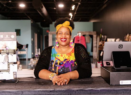 oklahoma/oklahoma-city-metropolitan-area/shop/firefly-emporium-boutique-and-facial-lounge