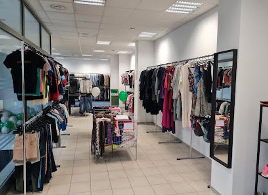 poland/poznan/lazarz/shop/ciuchologia-second-hand-odziez-uzywana